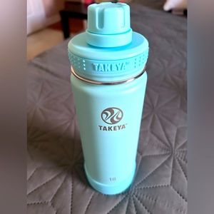 Takeya 18 oz Stainless Bottle
